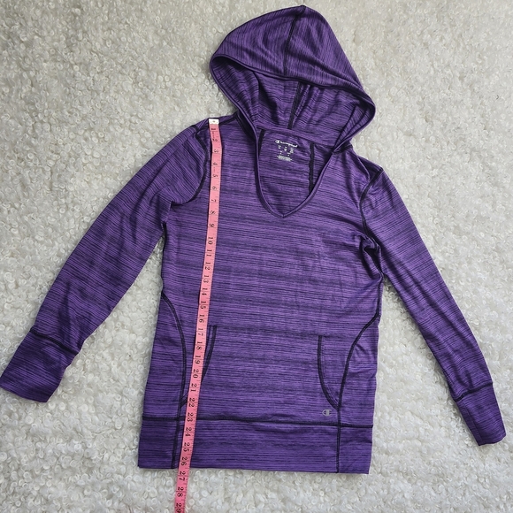 Champion Women’s Light Purple Hoodie Top XS  Performance Gym Sporty Gorpcore Run - Picture 11 of 12